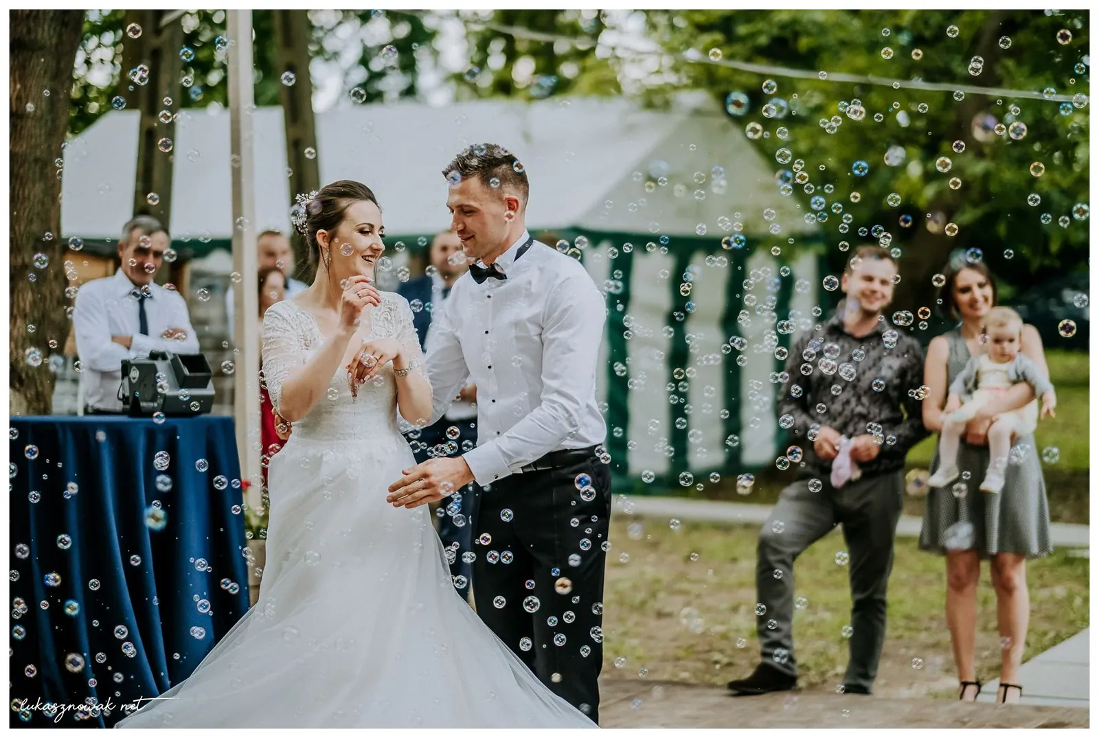 Dawid i Agnieszka – ślub pod gołym niebem…no prawie gołym :) — zdjęcie 50
